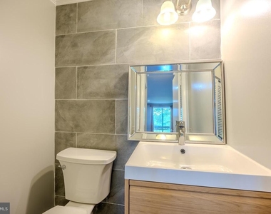 755 Fairview Avenue - Photo Thumbnail 30