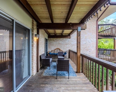 755 Fairview Avenue - Photo Thumbnail 34