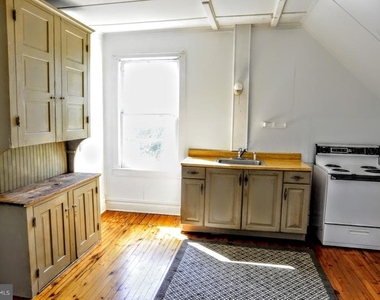 201 Delaware Ave - Photo Thumbnail 4