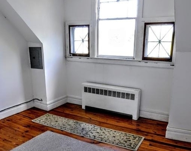 201 Delaware Ave - Photo Thumbnail 2