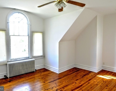201 Delaware Ave - Photo Thumbnail 1