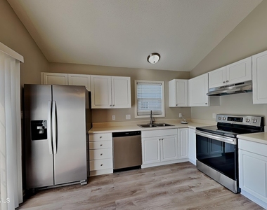 5112 Limewood Street - Photo Thumbnail 4