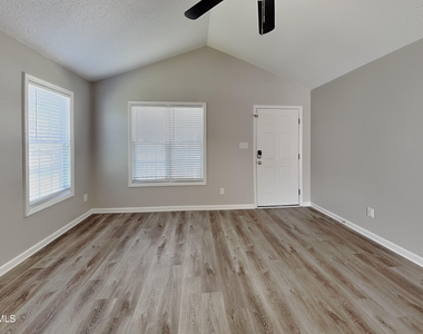 5112 Limewood Street - Photo Thumbnail 2