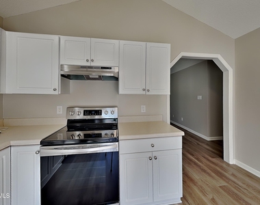 5112 Limewood Street - Photo Thumbnail 3
