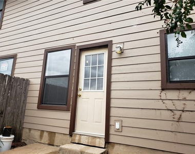 7800 Northcrest Blvd - Photo Thumbnail 29