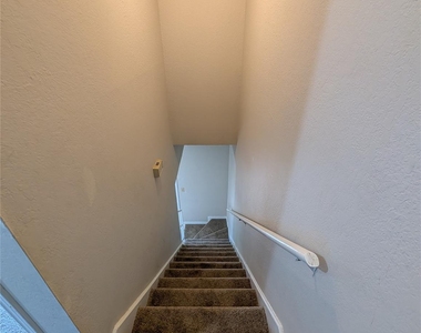 7800 Northcrest Blvd - Photo Thumbnail 23