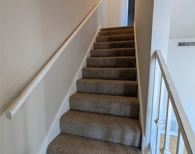 7800 Northcrest Blvd - Photo Thumbnail 22