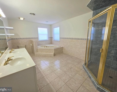 109 Masters Lane - Photo Thumbnail 40