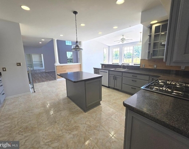 109 Masters Lane - Photo Thumbnail 32