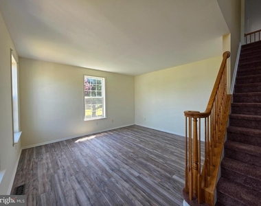 109 Masters Lane - Photo Thumbnail 14