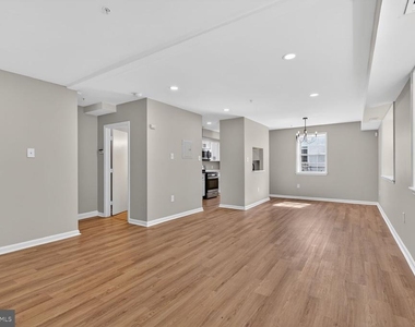 1008 Rittenhouse Street Nw - Photo Thumbnail 5