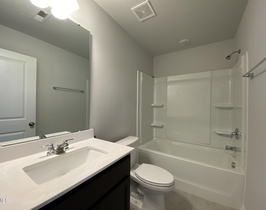 706 Gimari Drive - Photo Thumbnail 2