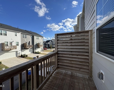 706 Gimari Drive - Photo Thumbnail 20