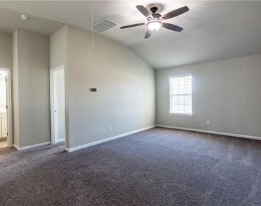 5649 Porano Cir - Photo Thumbnail 12