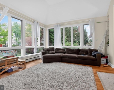 4825 Butterworth Place Nw - Photo Thumbnail 14