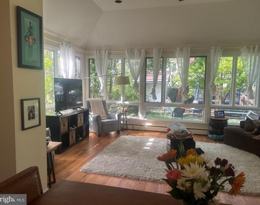 4825 Butterworth Place Nw - Photo Thumbnail 13