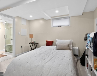 4825 Butterworth Place Nw - Photo Thumbnail 29