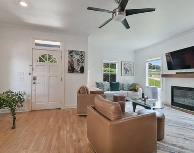 3602 S 2nd St - Photo Thumbnail 5