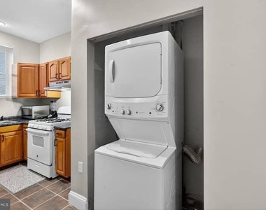 1119 Montello Avenue Ne - Photo Thumbnail 27
