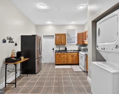 1119 Montello Avenue Ne - Photo Thumbnail 14