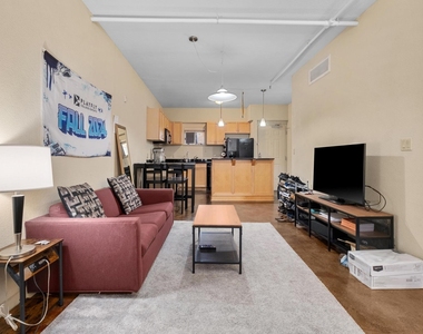 711 W 26th St - Photo Thumbnail 15