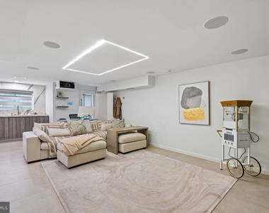 20 Rhode Island Avenue Ne - Photo Thumbnail 38