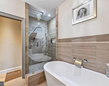 20 Rhode Island Avenue Ne - Photo Thumbnail 19