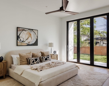 2504 Bluffview Dr - Photo Thumbnail 12