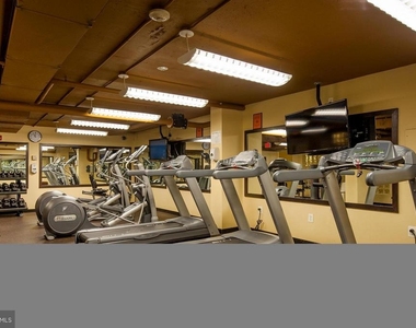 940 25th Street Nw - Photo Thumbnail 25