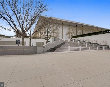 940 25th Street Nw - Photo Thumbnail 34