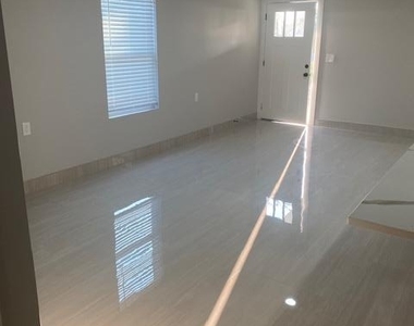 183 Mimosa Rd - Photo Thumbnail 4