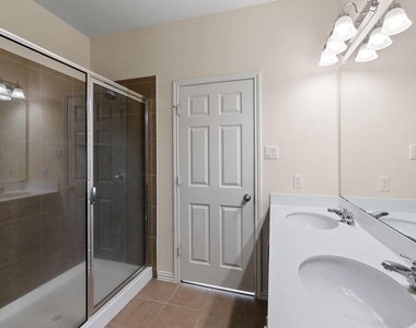 20017 Ploughshores Ln - Photo Thumbnail 21