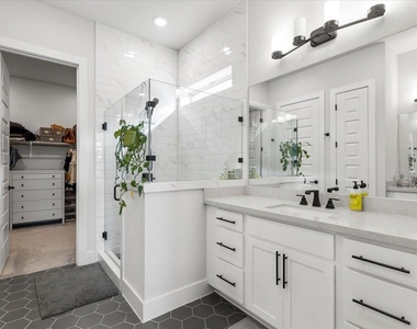 8201 Donnie Junction Way - Photo Thumbnail 13