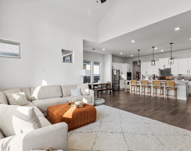 8201 Donnie Junction Way - Photo Thumbnail 4