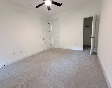1417 Kramer Ln #2 - Photo Thumbnail 19