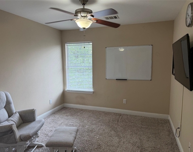 1421 Mojave Bnd - Photo Thumbnail 23