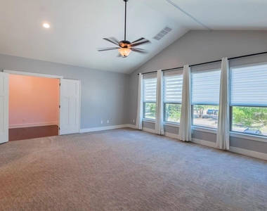 11727 Bell Ave - Photo Thumbnail 19
