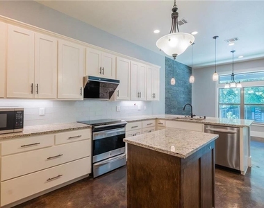 11727 Bell Ave - Photo Thumbnail 11
