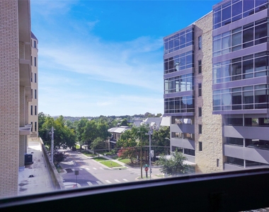 1212 Guadalupe St - Photo Thumbnail 16