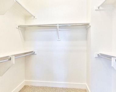 4506 Night Owl Ln - Photo Thumbnail 15