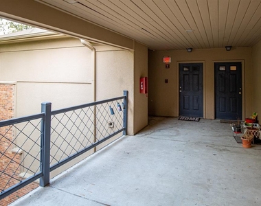 2217 W San Gabriel St - Photo Thumbnail 6