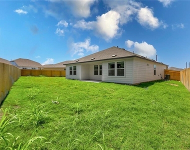 10724 Steinbeck Dr - Photo Thumbnail 19