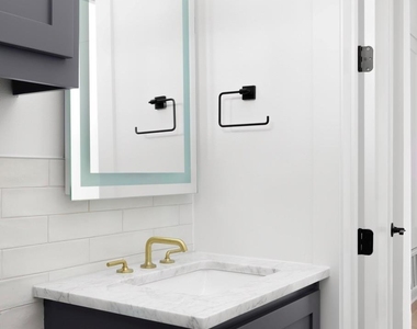 3204 Westhill Dr - Photo Thumbnail 14