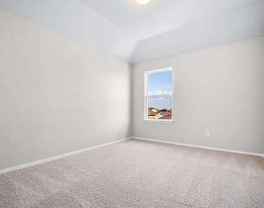 208 Stein Rd - Photo Thumbnail 20