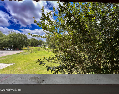 1134 Woodruff Avenue - Photo Thumbnail 13