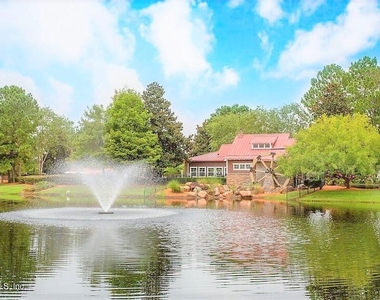 8023 Tuxford Lane - Photo Thumbnail 37