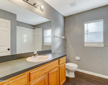8023 Tuxford Lane - Photo Thumbnail 30
