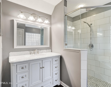 8023 Tuxford Lane - Photo Thumbnail 26