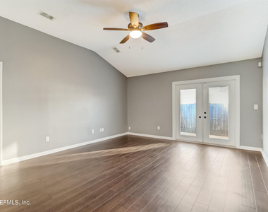 8023 Tuxford Lane - Photo Thumbnail 16