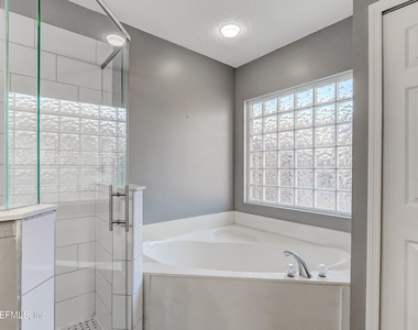 8023 Tuxford Lane - Photo Thumbnail 27